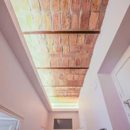 Manzoni Apartment *