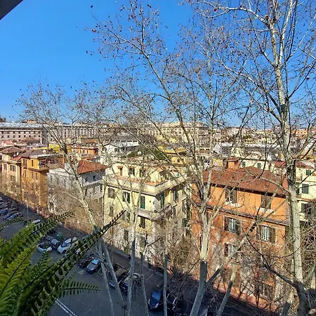 Manzoni Apartment